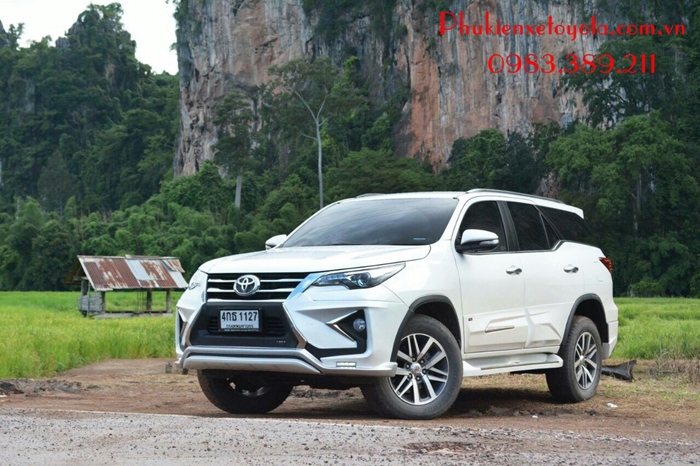 Toyota Fortuner 2017 cũ thông số giá bán trả góp